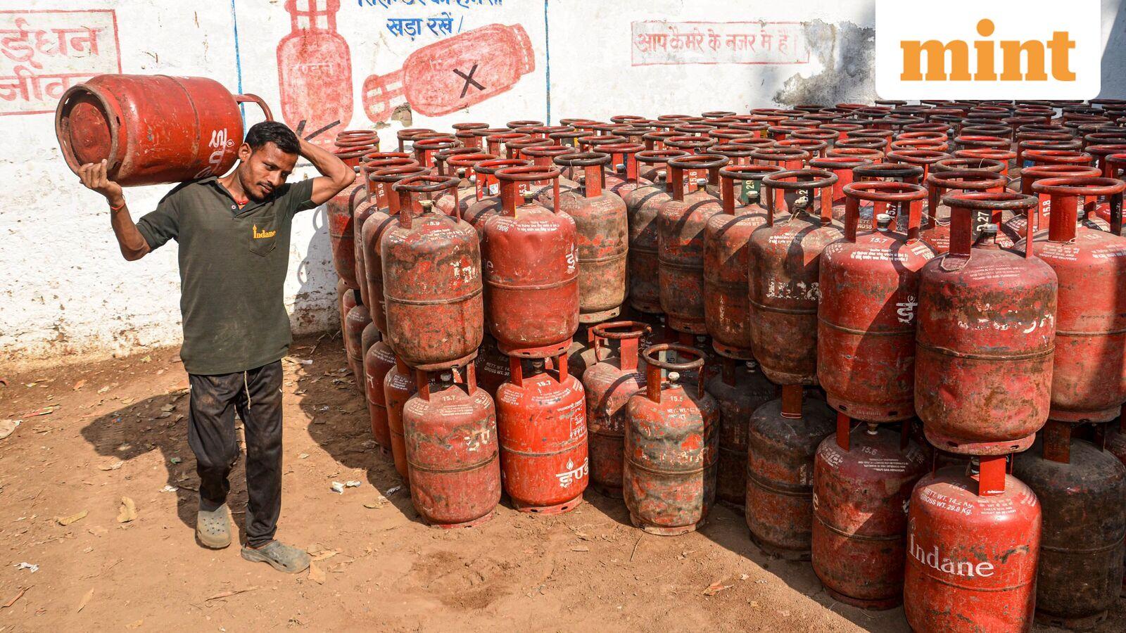 LPG cylinder price today: Check cooking gas rates in New Delhi, Kolkata, Mumbai, Bengaluru, Hyderabad on 8 May