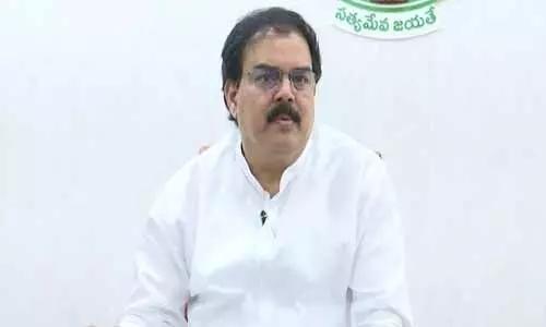 పెట్రోల్, డీజిల్ సరఫరాలో సమస్యలు లేకుండా చేయాలి: నాదెండ్ల మనోహర్