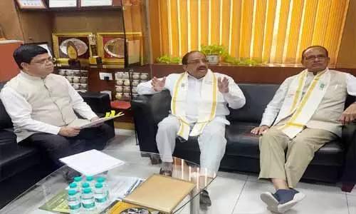 మక్కలకు మద్దతు ఇవ్వండి