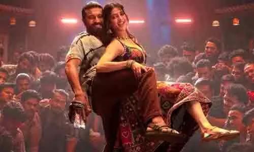 ‘పెద్ది’.. శృతితో చరణ్ చిందులు.. ప్రోమో వచ్చేసింది..