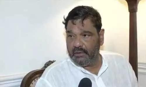 బిజెడికి ఎంపి దేబాశిశ్ రాజీనామా
